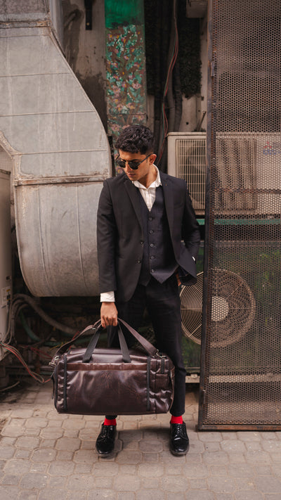 UNRIVALLED DARK TEXTURED BROWN 40L DUFFLE BAG