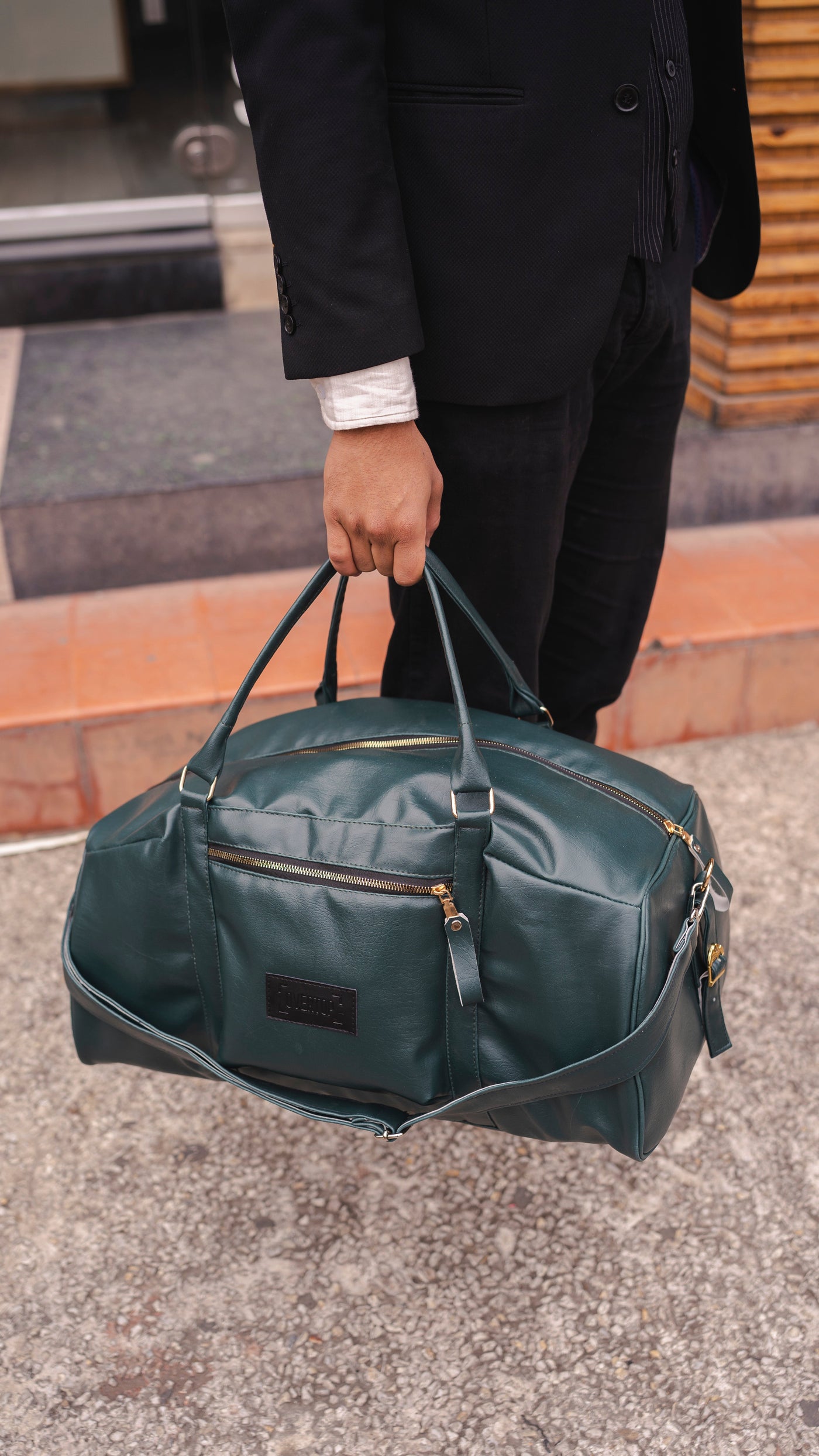 Weekender Leather 40L Duffle Bag //