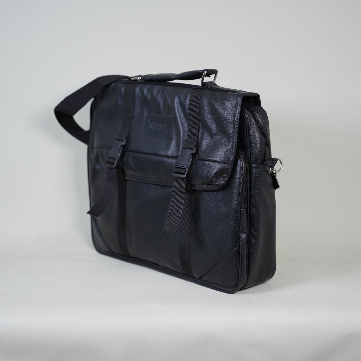 CEO Sleek Leather Laptop Bag //