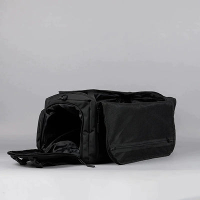 UNRIVALLED DUFFLE BAG 40 LITTER SPACE DESIGN //