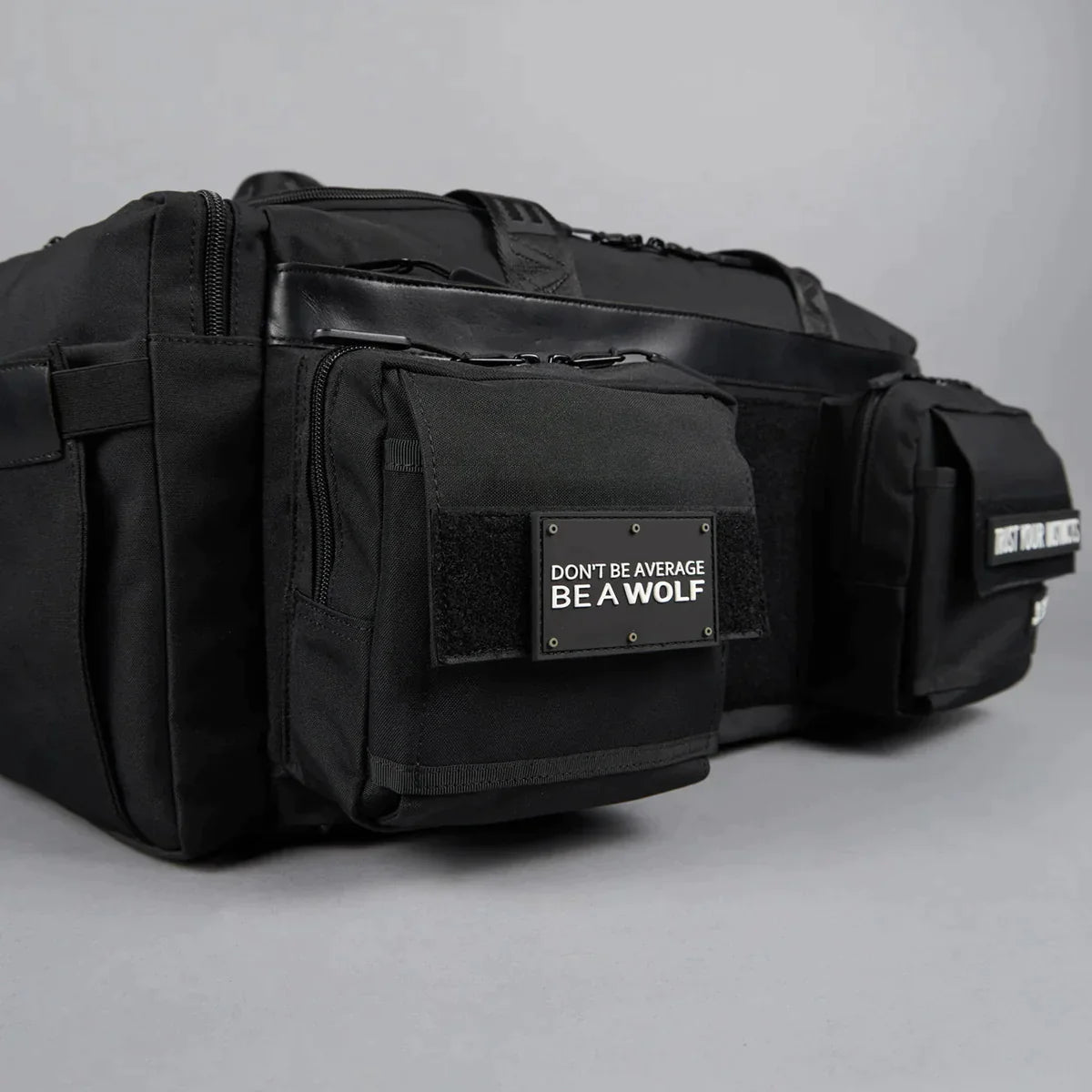 UNRIVALLED DUFFLE BAG 40 LITTER SPACE DESIGN //