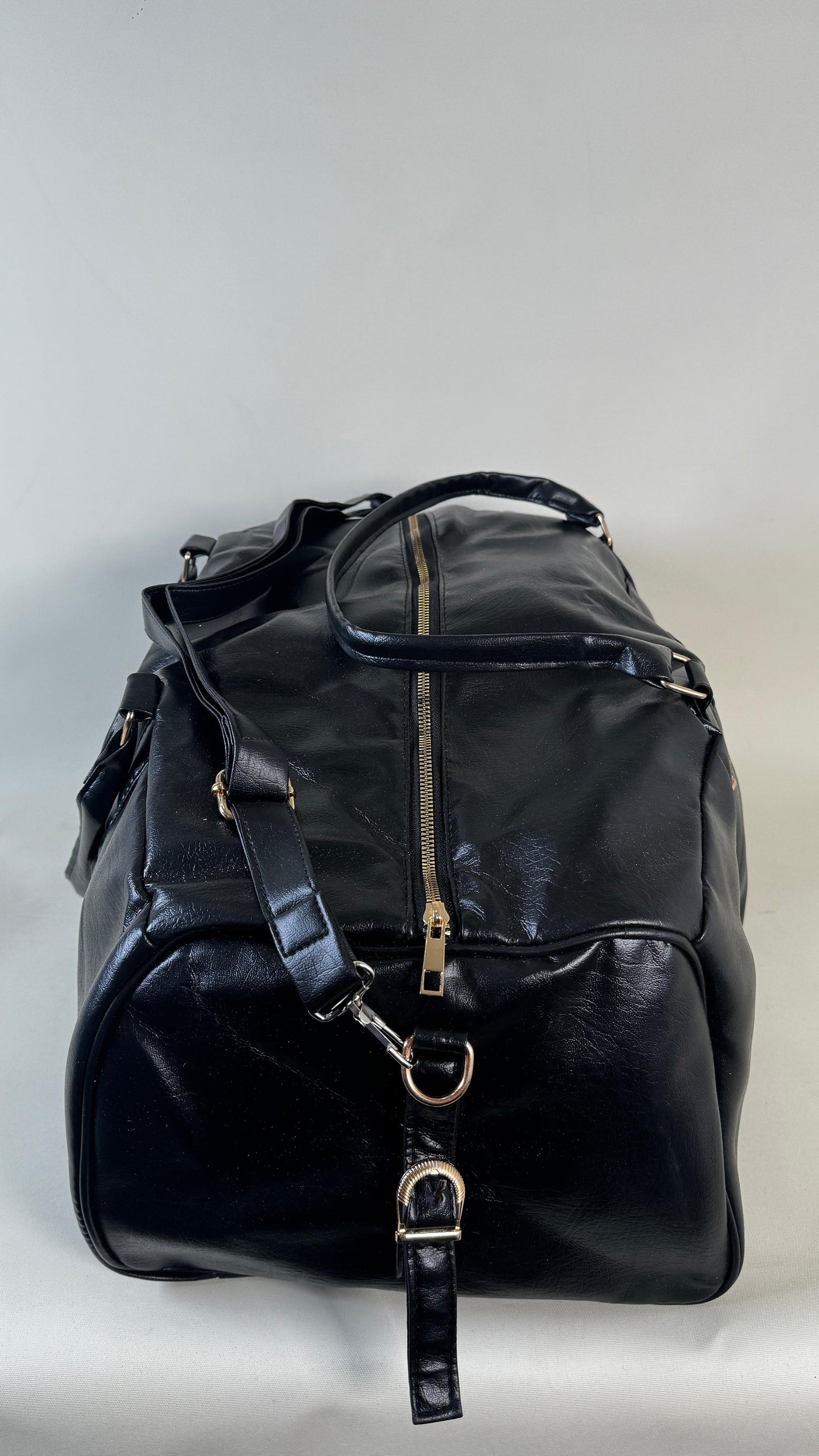 Black Weekender Leather 40L Duffle Bag //