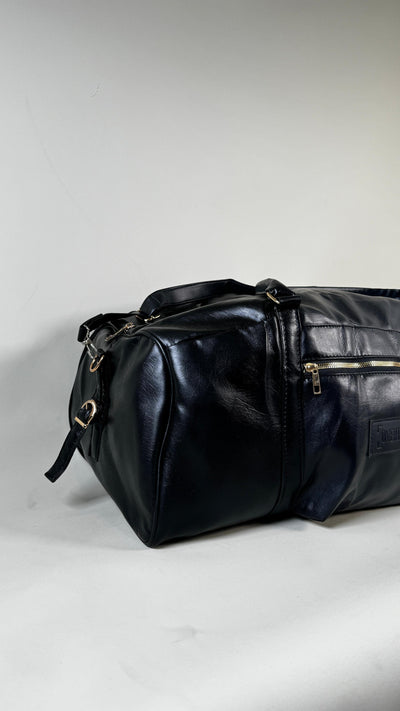 Black Weekender Leather 40L Duffle Bag //