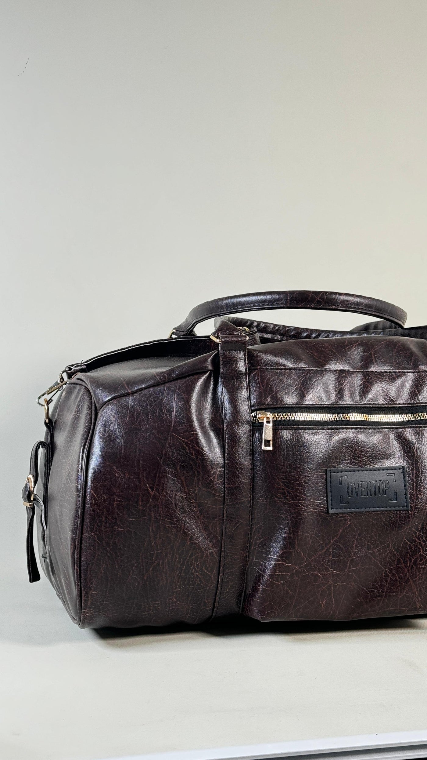 Weekender Dark Textured Brown Leather 40L Duffle Bag //