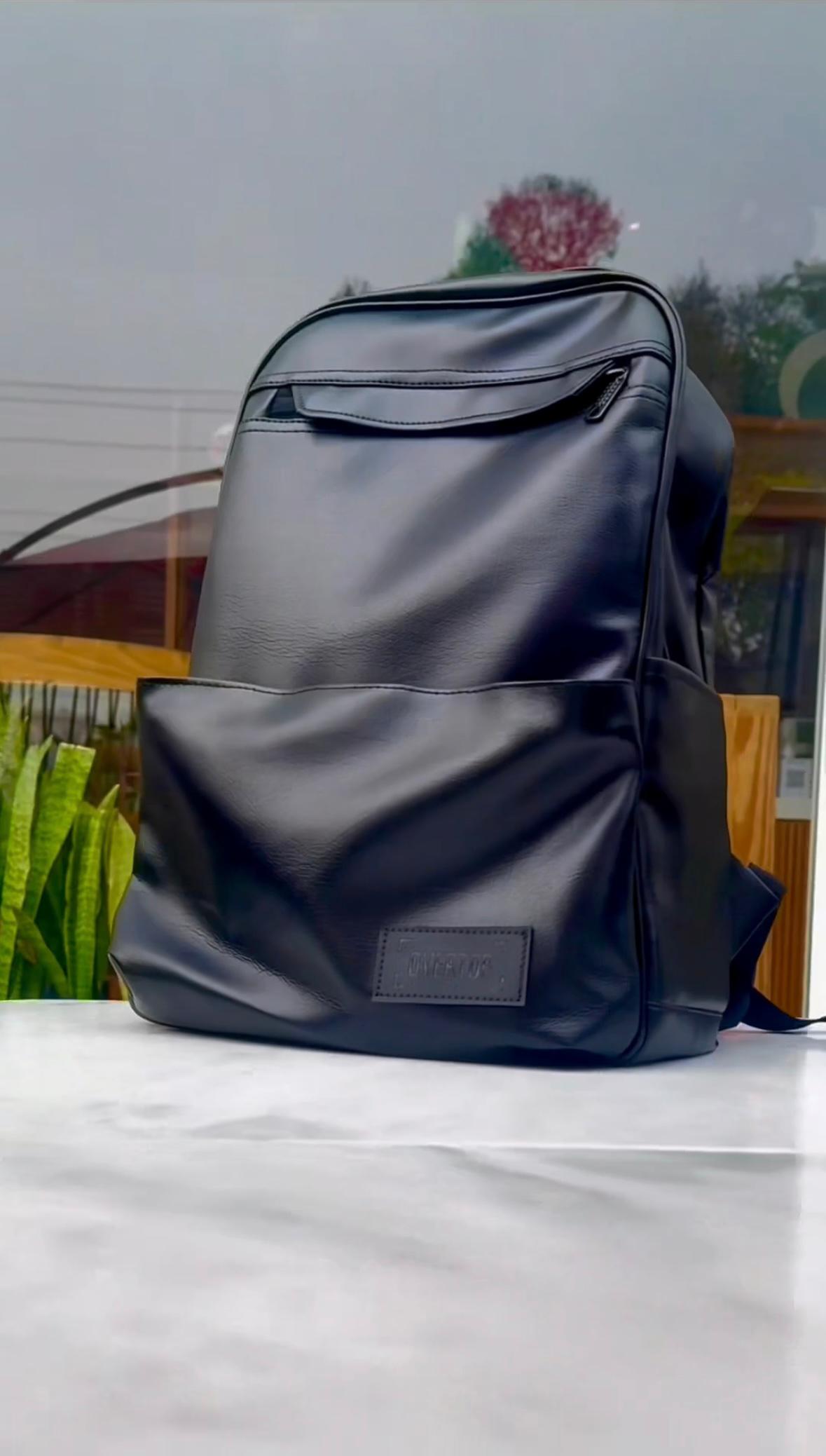 S11 Sleek Backpack