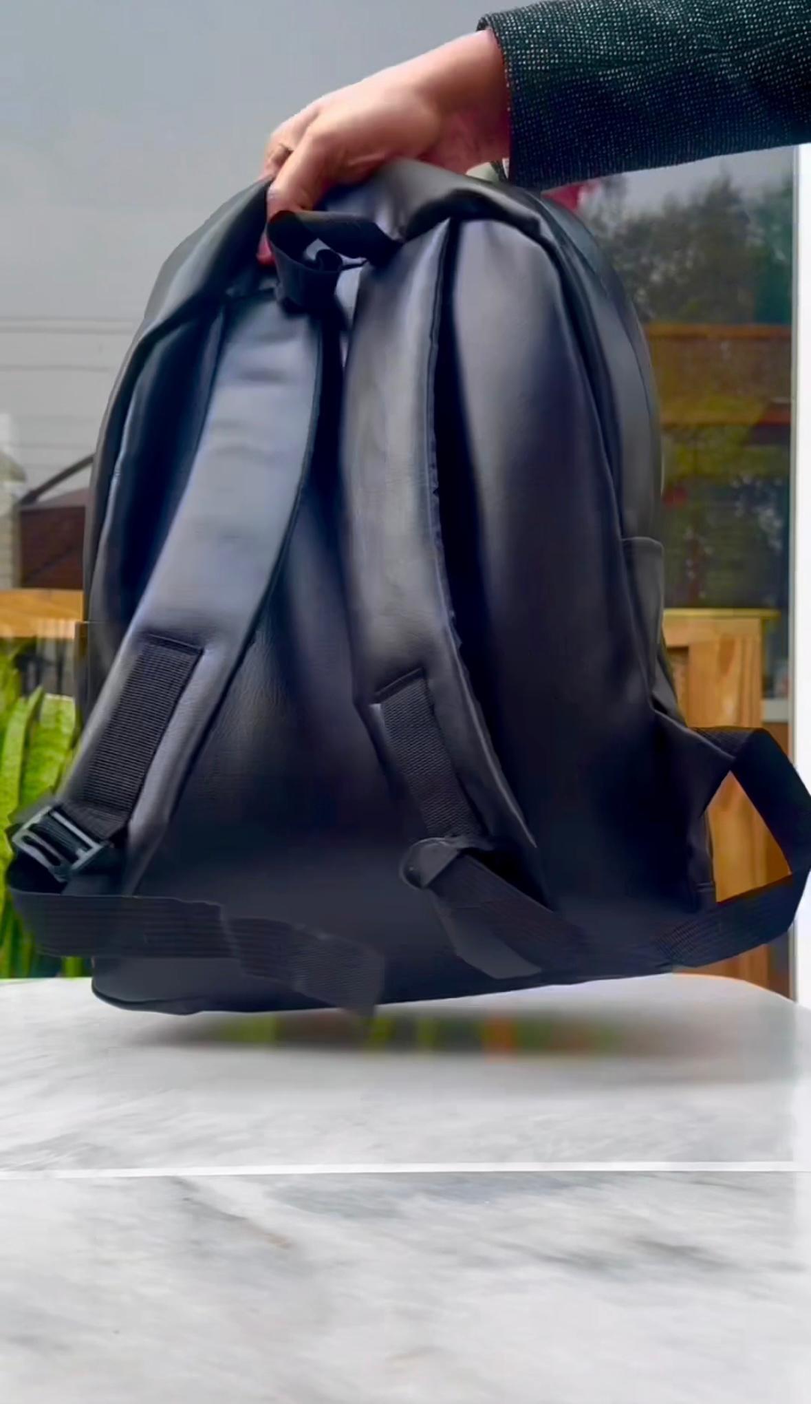 S11 Sleek Backpack