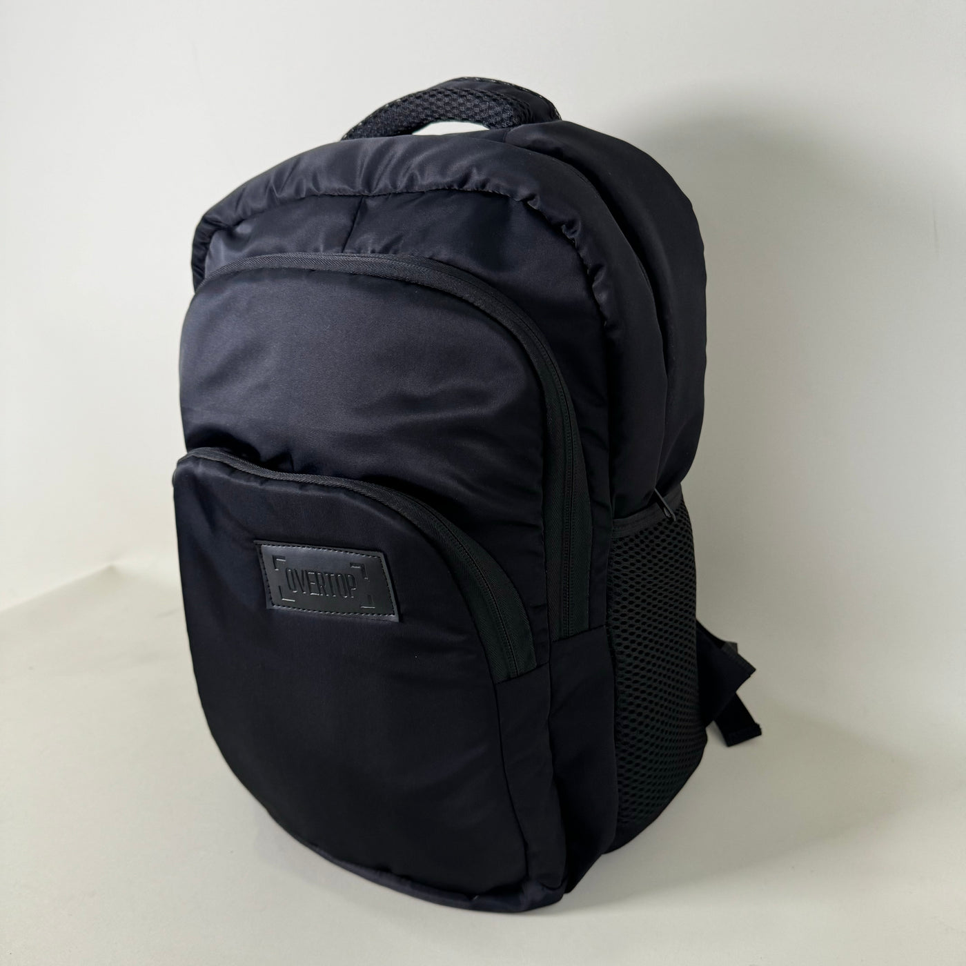 Black Jetset Laptop Backpack ss8 //