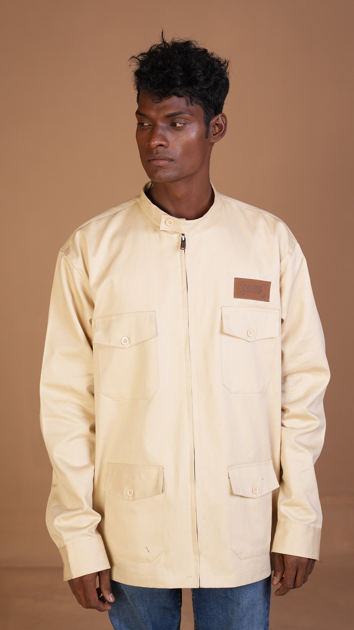 CREAM ZIPPER OVERSHIRT