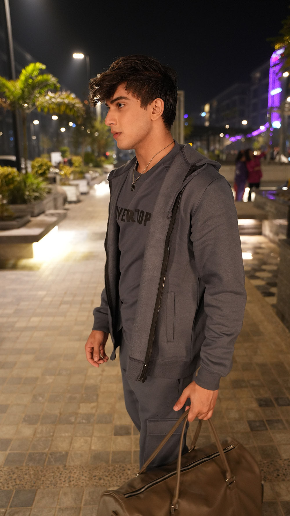 GREY OVERTOP PRINTED HOODIE -M