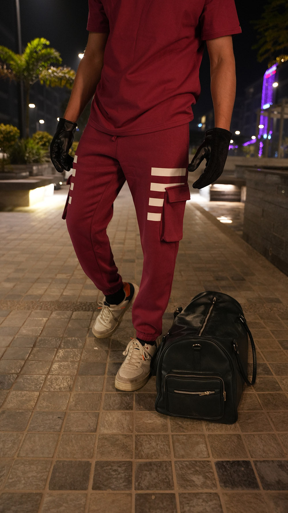 CARGO RED OVERTOP FLEECE TROUSER -M