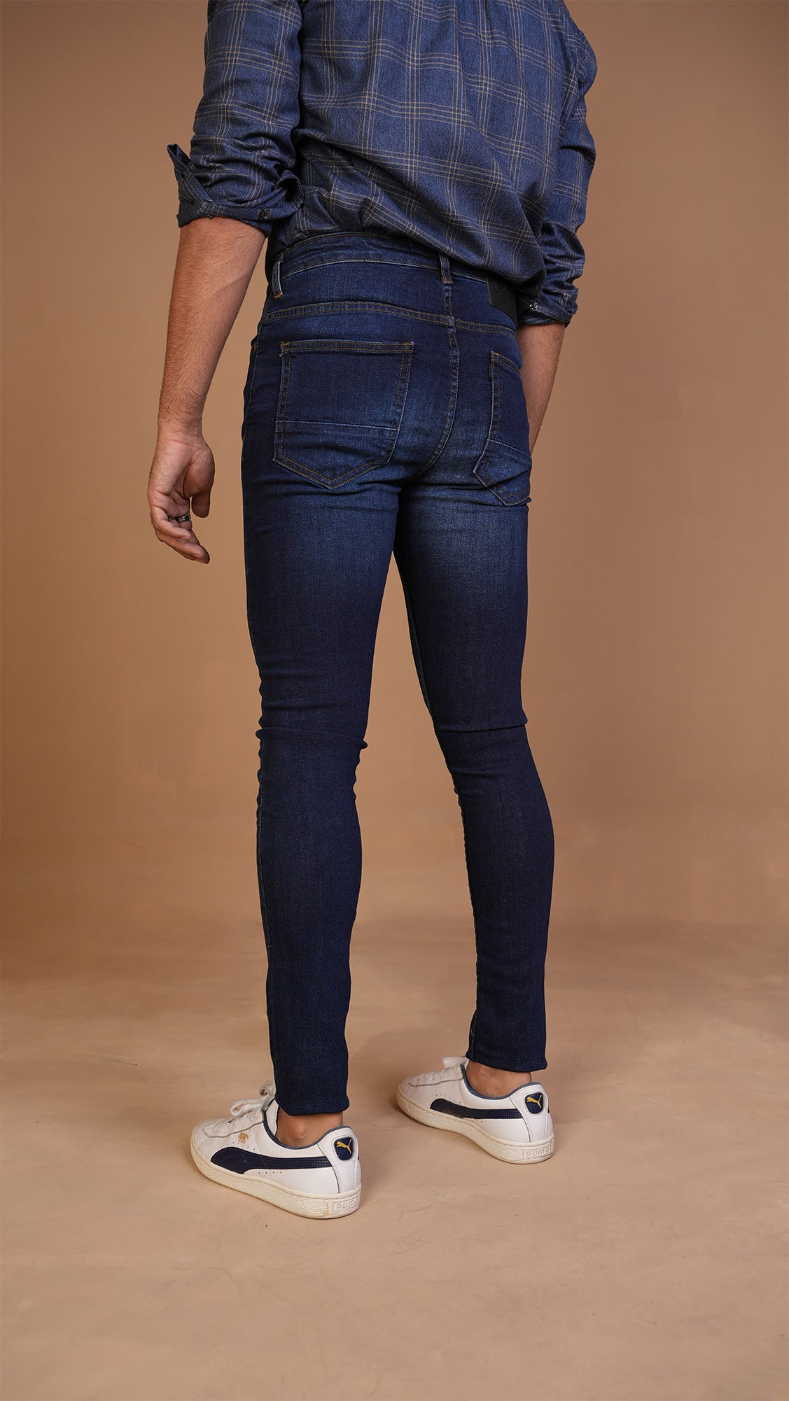 SKINNY FIT JEANS