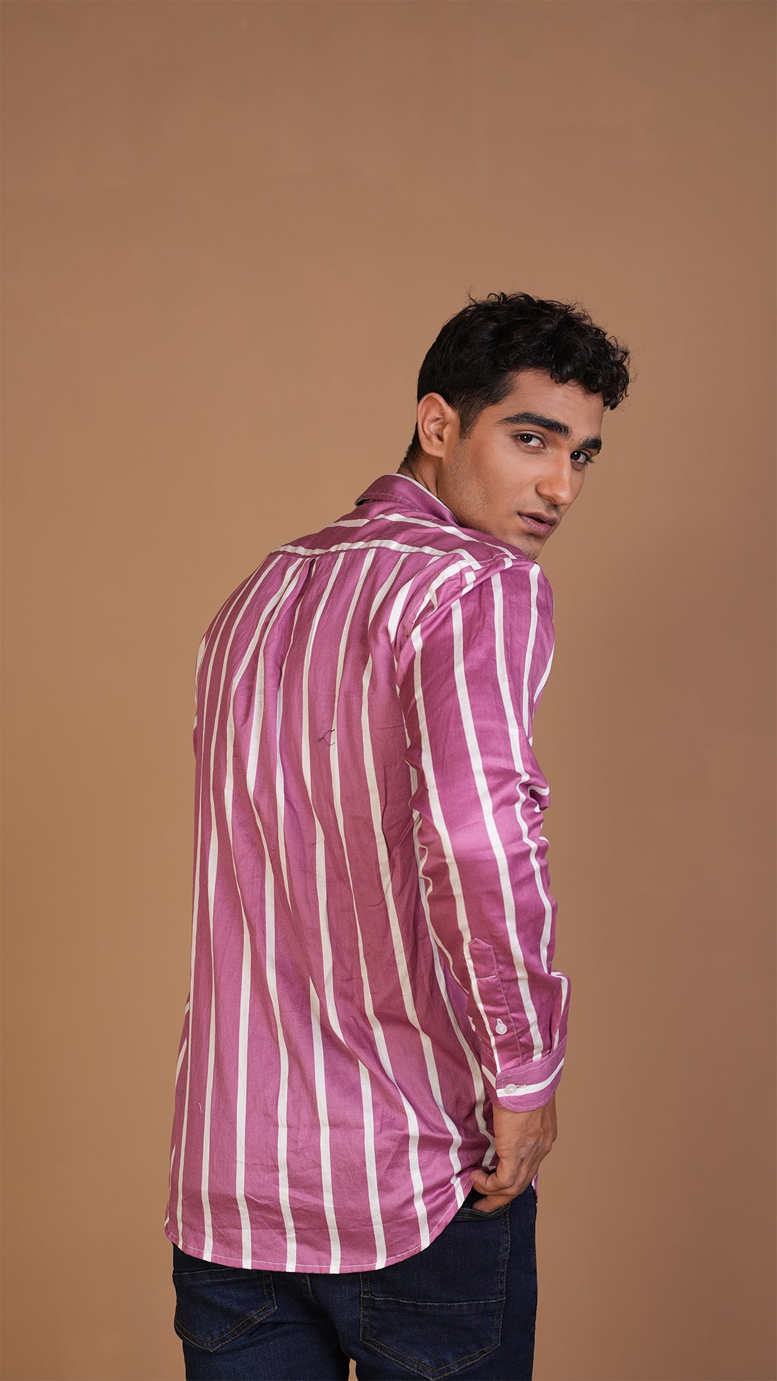 REGULAR FIT COTTON STRIPED SHIRT