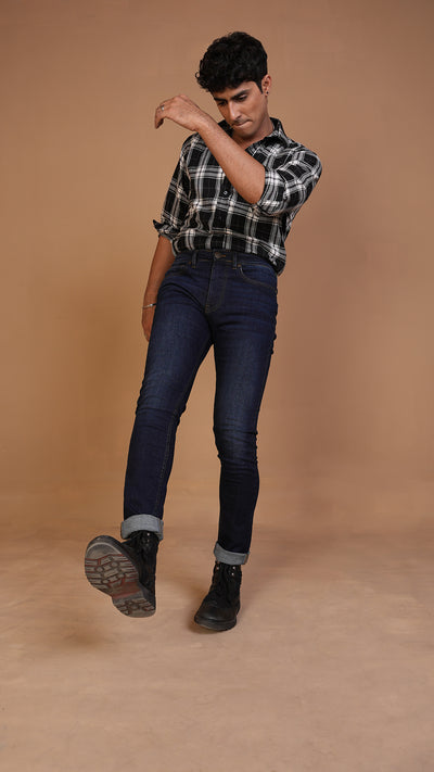 BLUE WASH SKINNY FIT JEANS