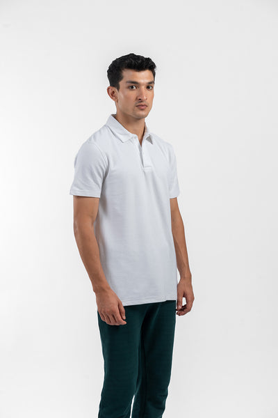 overtop model wearing white collar polo shirt for men