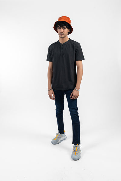 REGULAR FIT HENLEY TEE