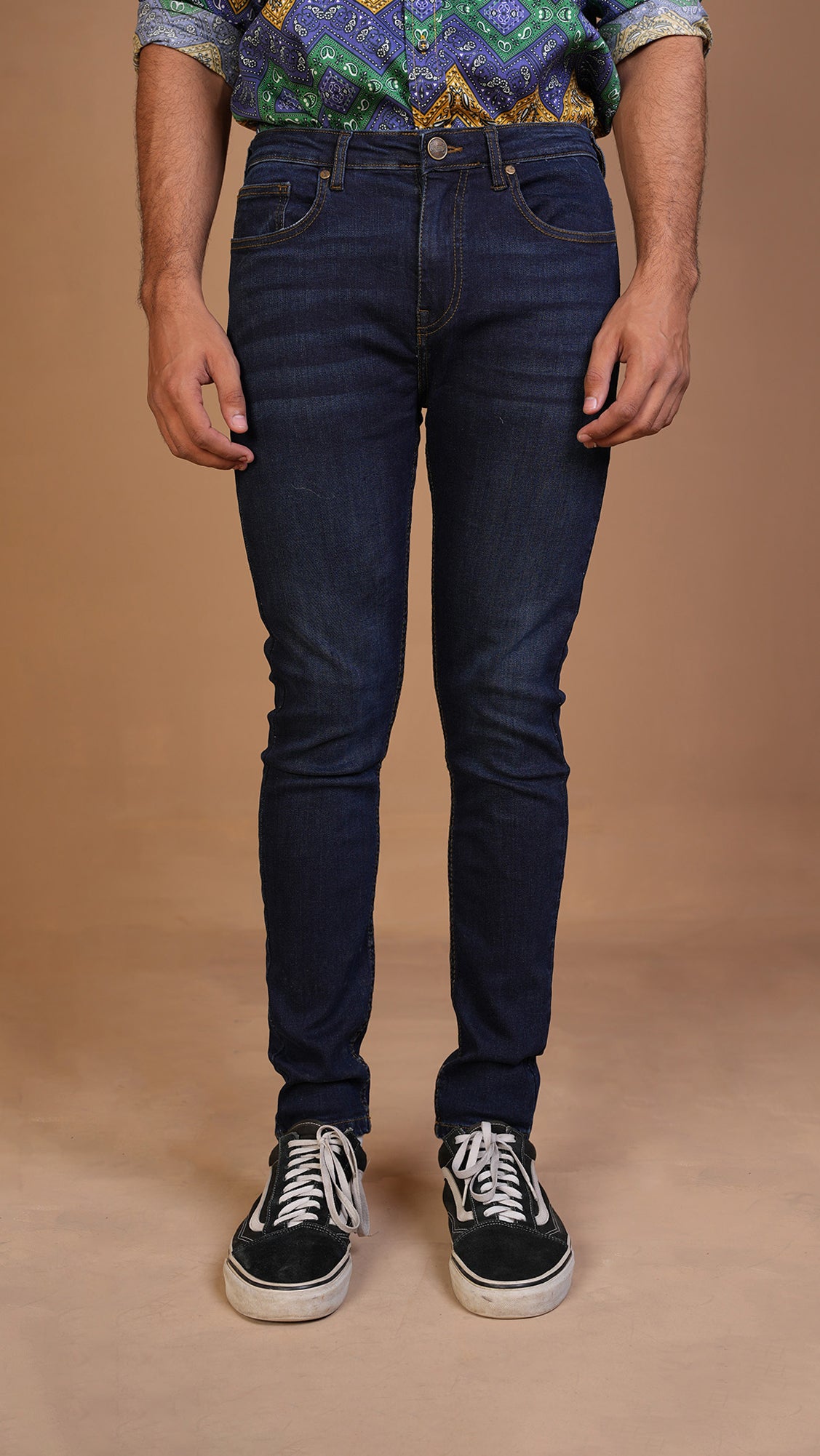 SKINNY FIT JEANS